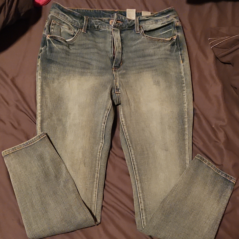 jeans